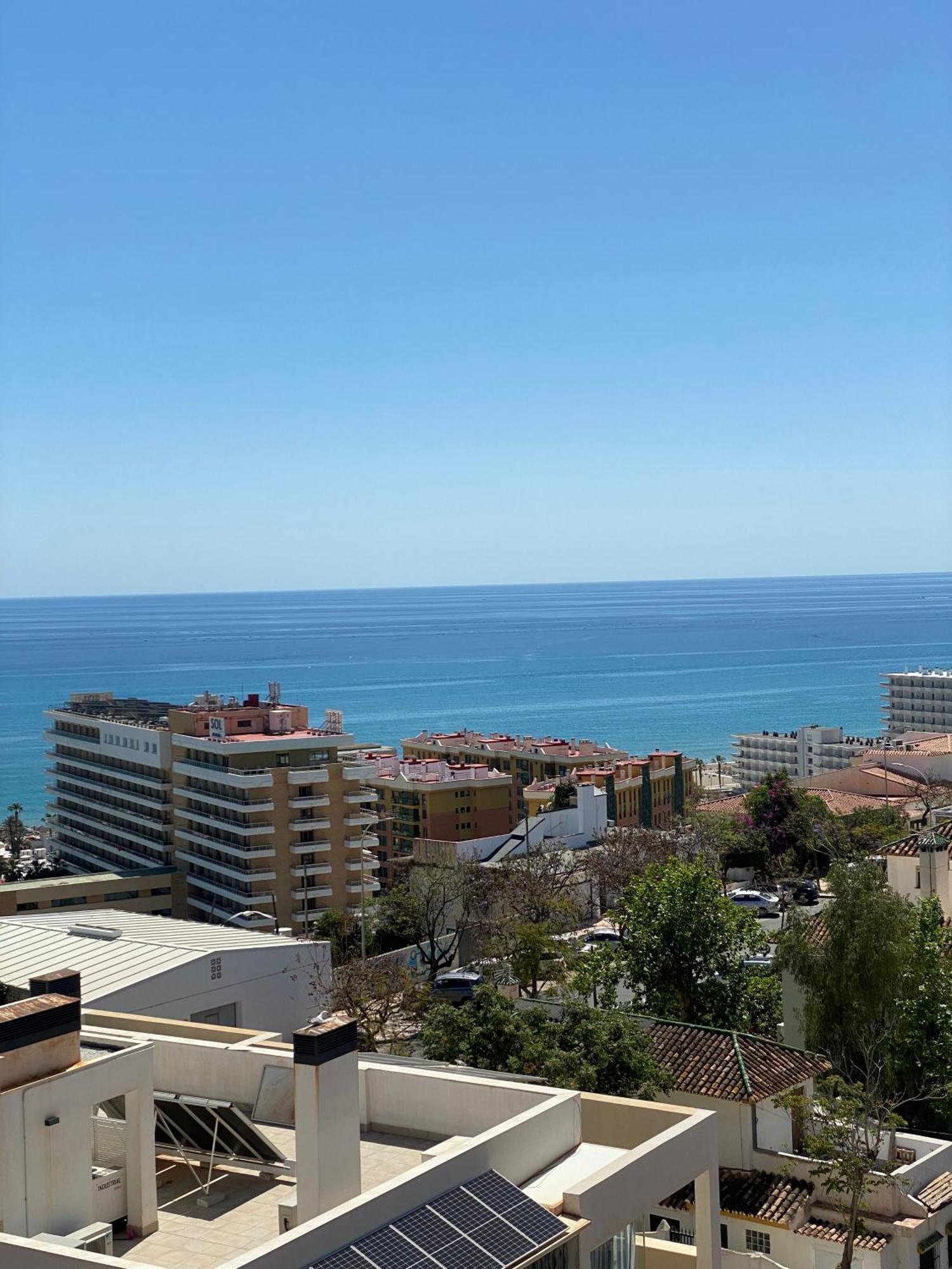 Precioso Apartamento Con Piscina Torremolinos Exteriör bild